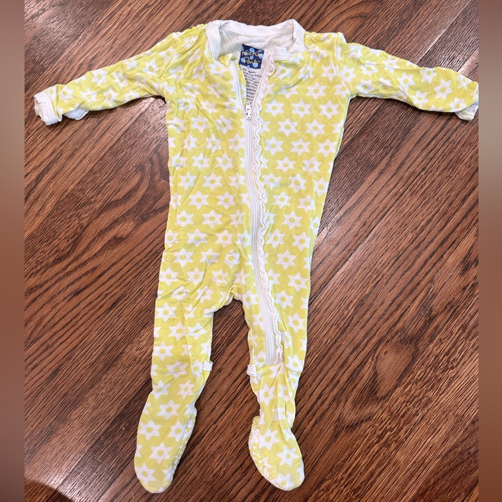 Kickee Pants Zippy with ruffles